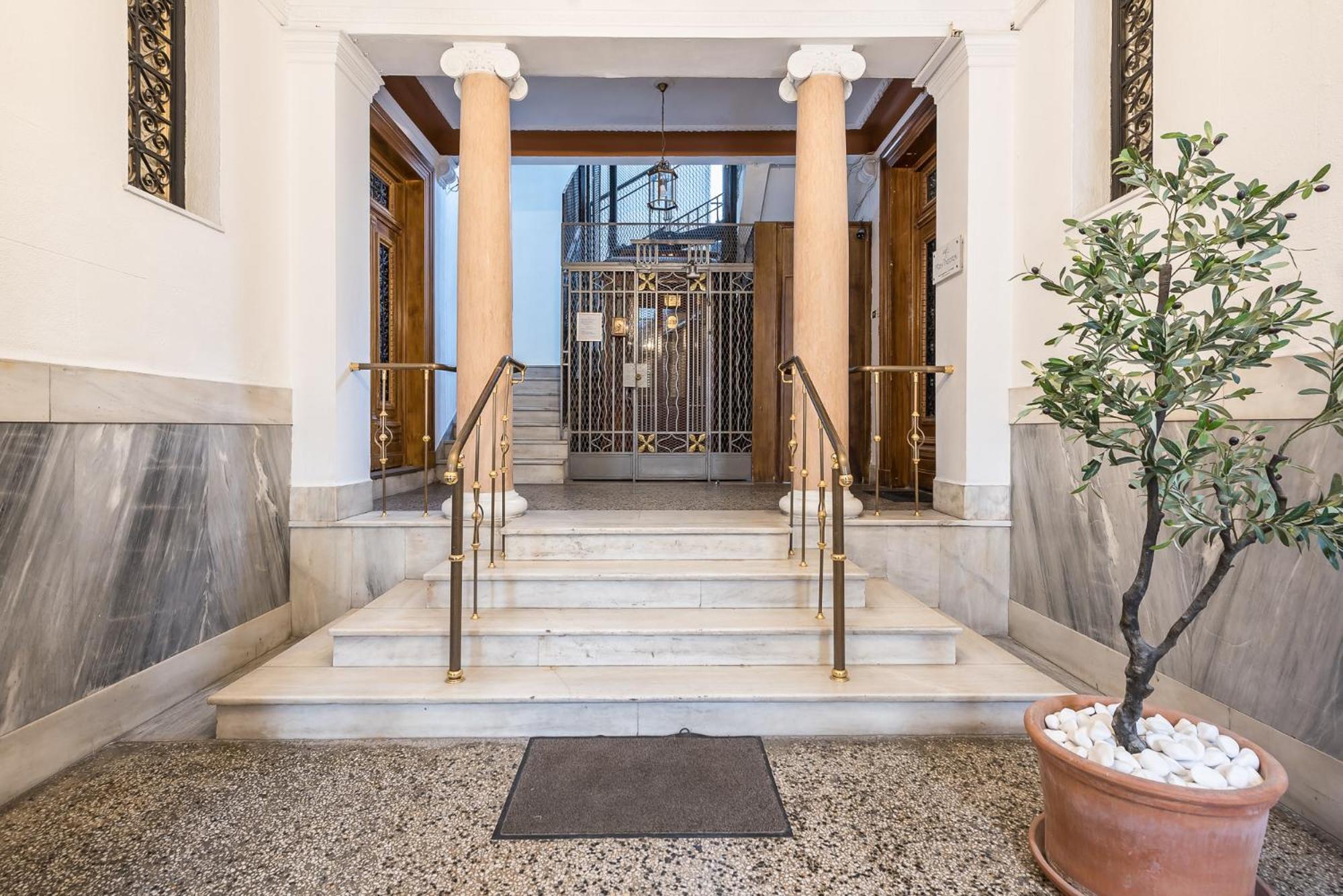 Appartement The Rare Luxury Gem Near Syntagma, Kolonaki Square à Athènes Extérieur photo