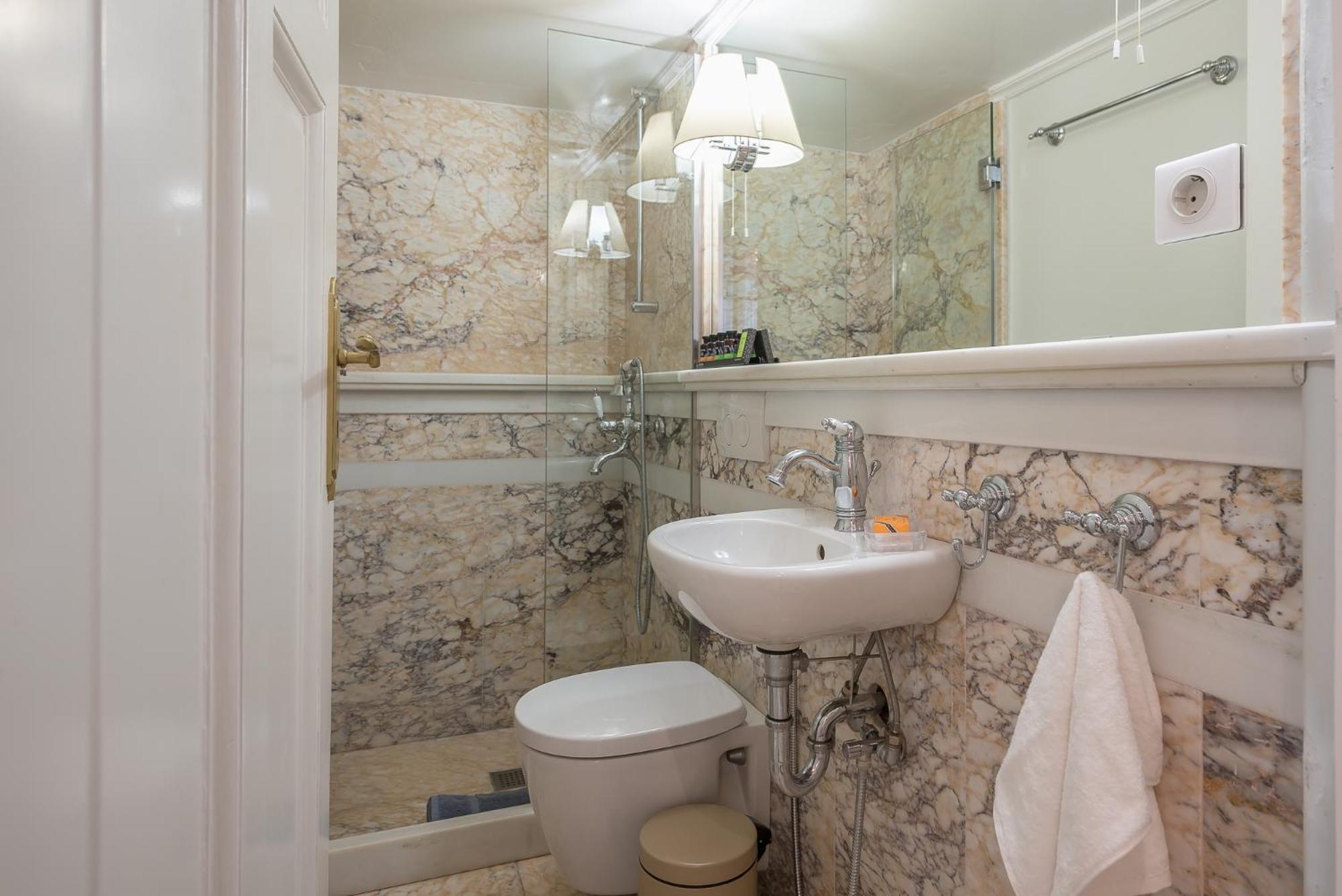 Appartement The Rare Luxury Gem Near Syntagma, Kolonaki Square à Athènes Extérieur photo